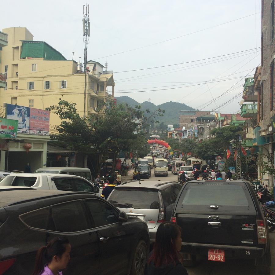 Khai Hoan Hotel Dong Van  Dış mekan fotoğraf