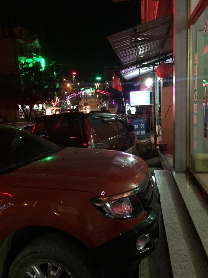 Khai Hoan Hotel Dong Van  Dış mekan fotoğraf