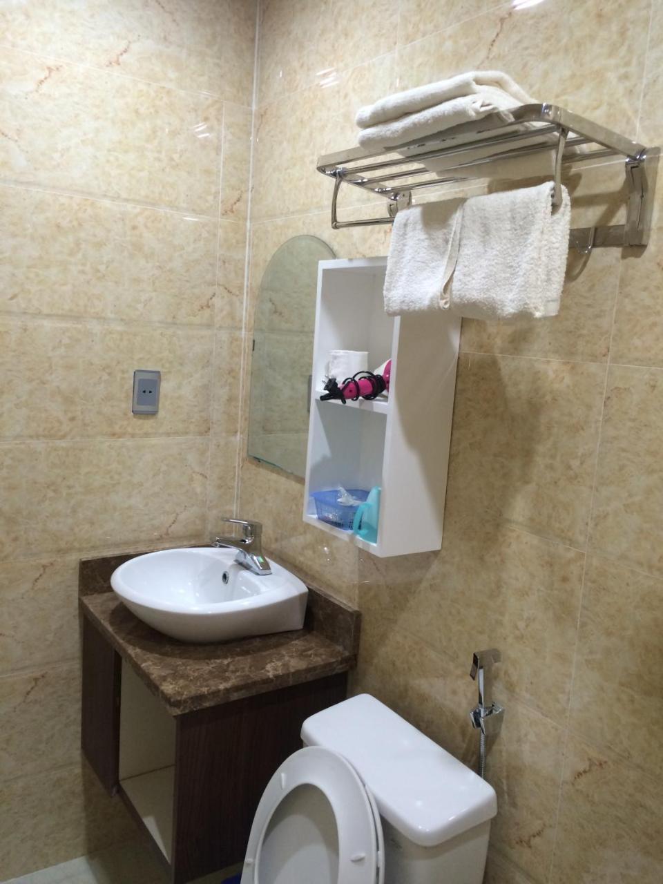 Khai Hoan Hotel Dong Van  Dış mekan fotoğraf